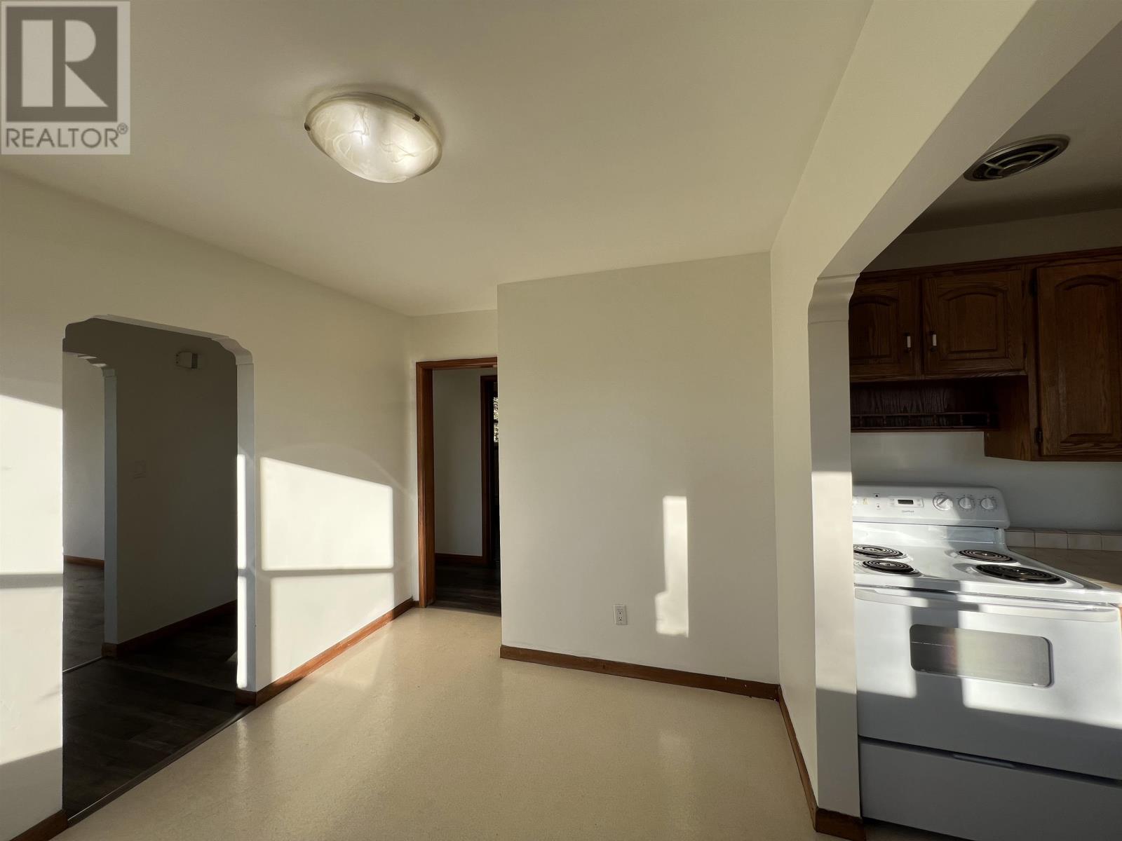 222 Mount Edward Road, Charlottetown, Prince Edward Island  C1A 5T5 - Photo 12 - 202529011