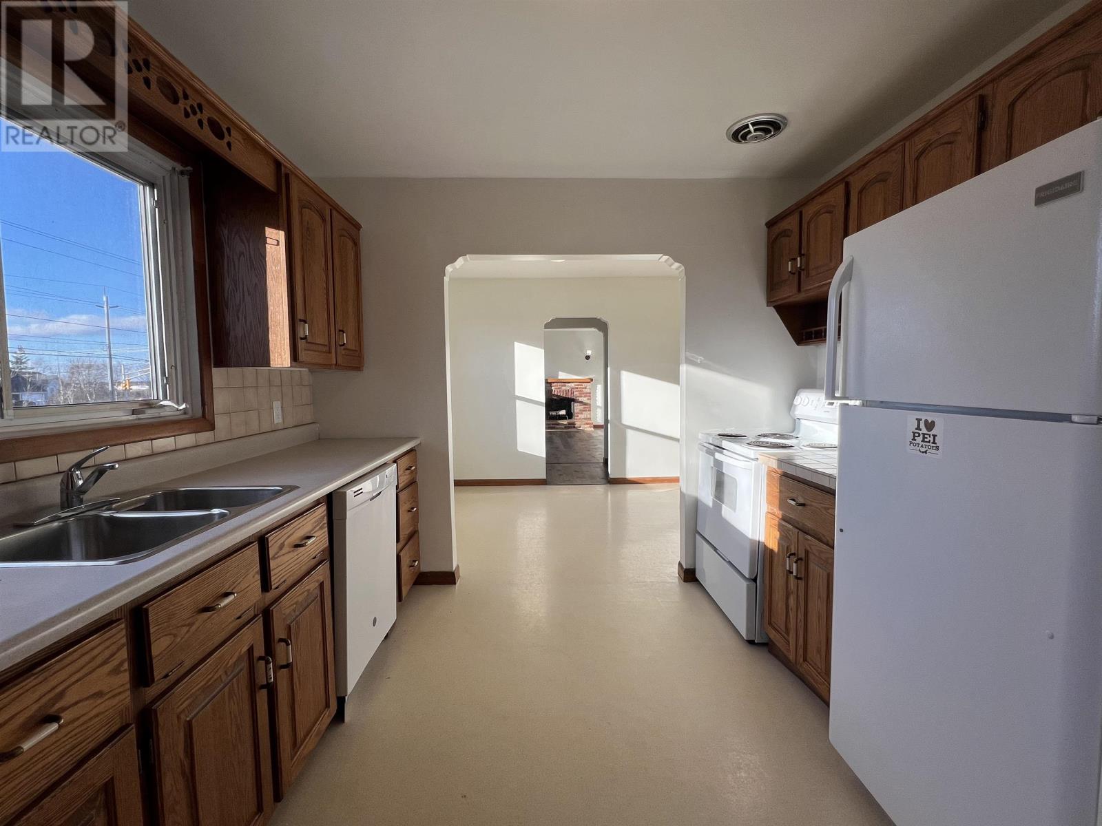 222 Mount Edward Road, Charlottetown, Prince Edward Island  C1A 5T5 - Photo 16 - 202529011