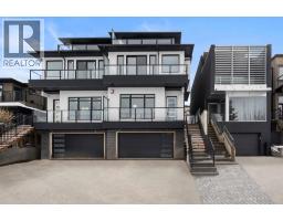 1907 28 Avenue SW South Calgary