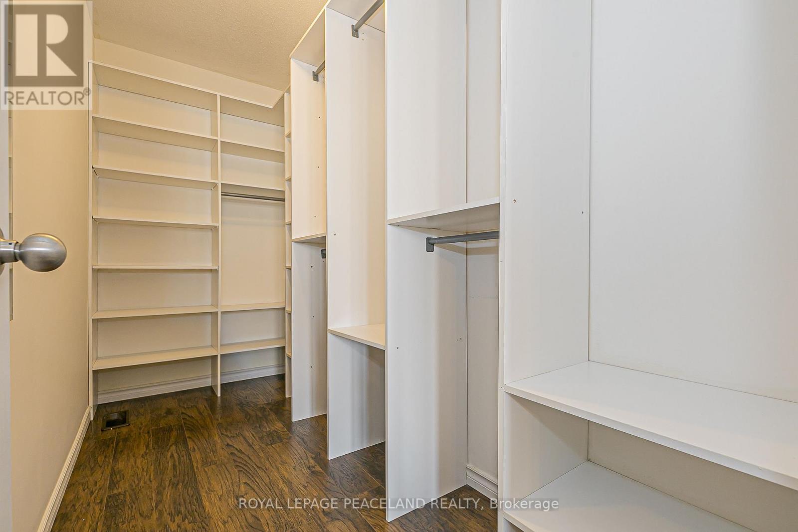 10 Pavlova Crescent, Richmond Hill, Ontario  L4E 0V9 - Photo 25 - N12598860