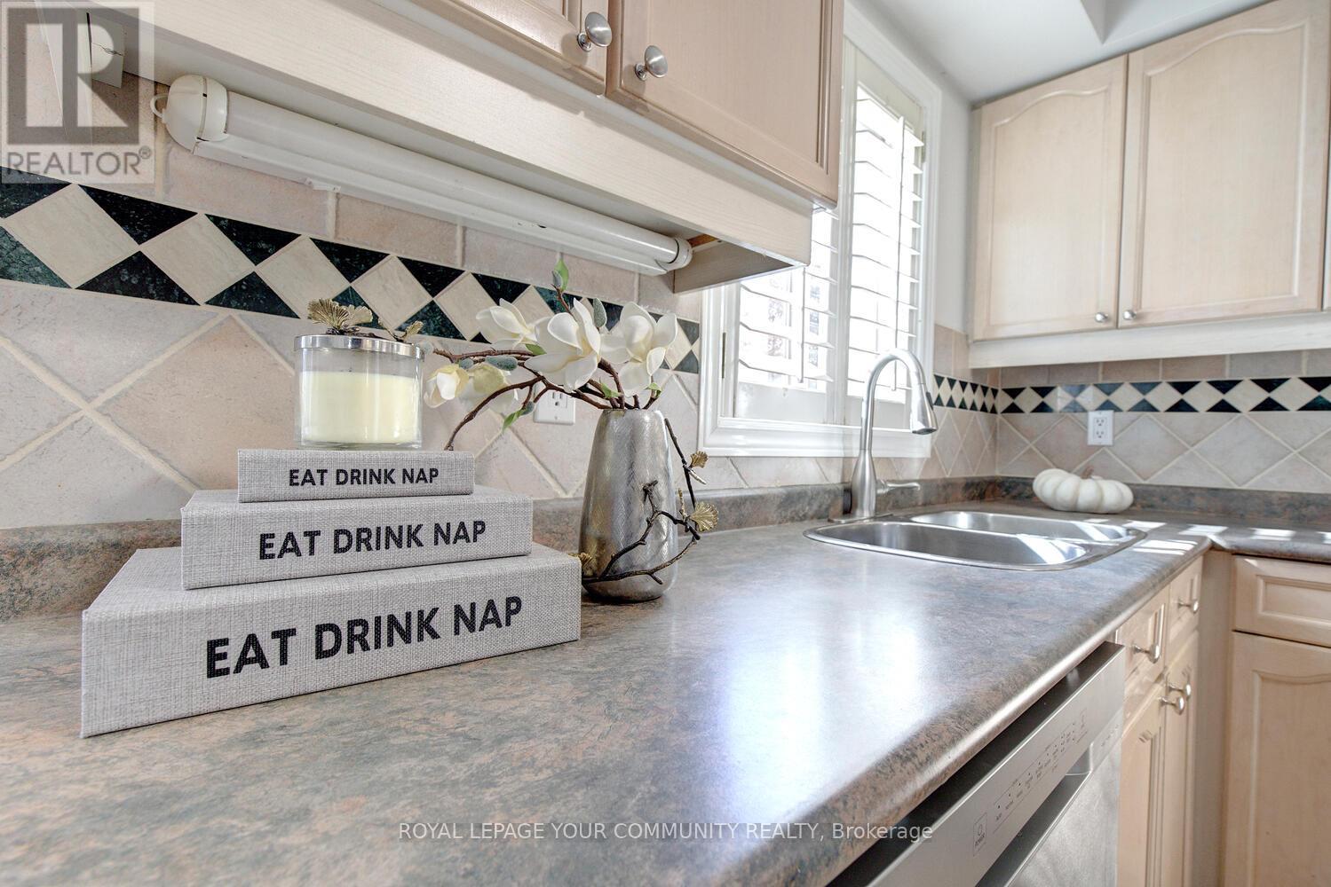 108 Kirkbride Crescent, Vaughan (Maple), Ontario  L6A 2J6 - Photo 25 - N12598924