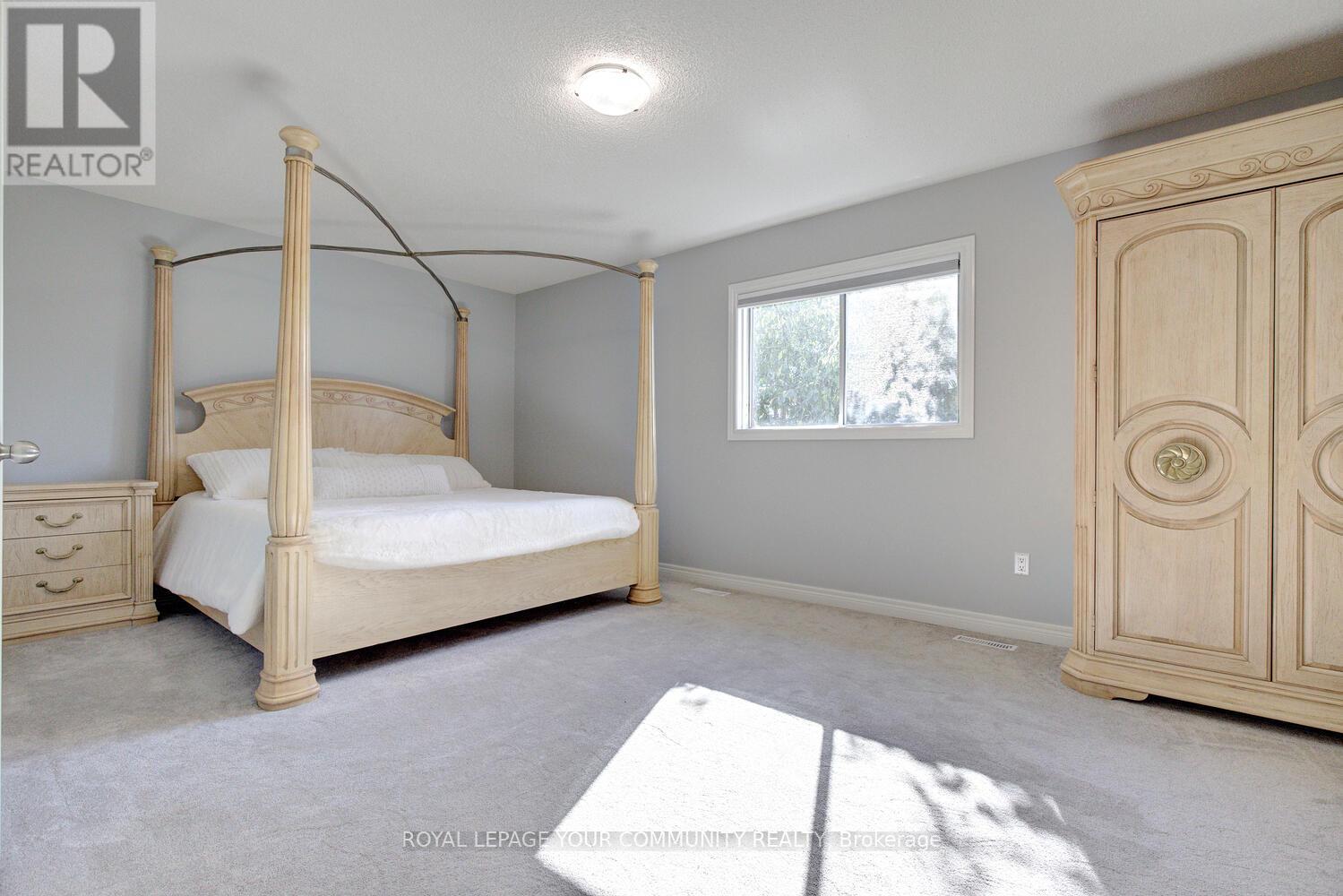 108 Kirkbride Crescent, Vaughan (Maple), Ontario  L6A 2J6 - Photo 35 - N12598924