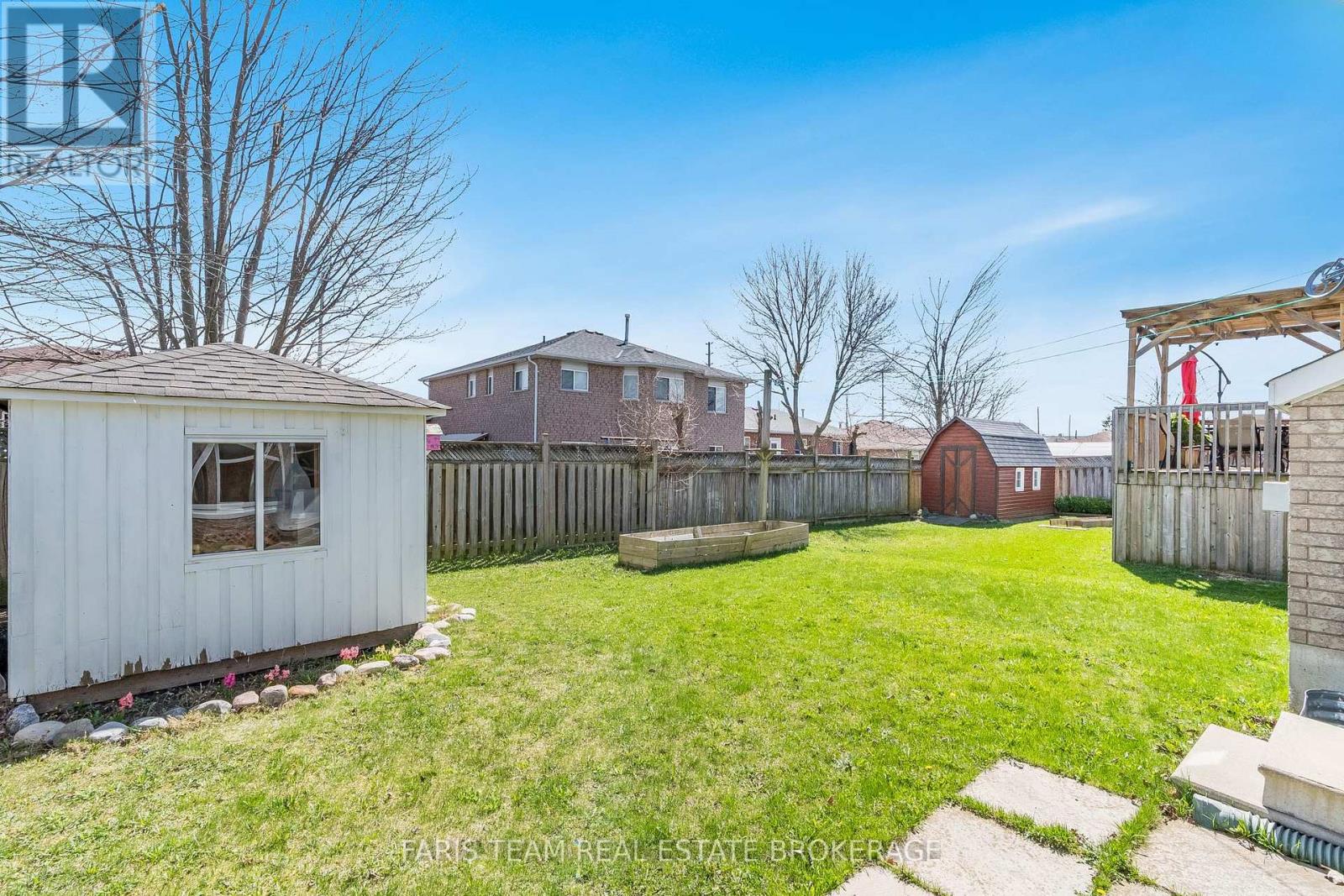 17 Nicole Marie Avenue, Barrie (East Bayfield), Ontario  L4M 6Z1 - Photo 30 - S12598928