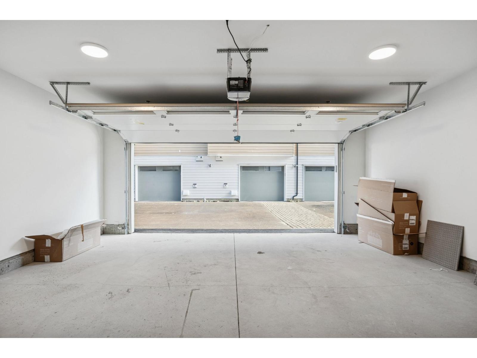 3 19667 55a Avenue, Langley, British Columbia V3A 3X1 - Photo 35 - R3071936