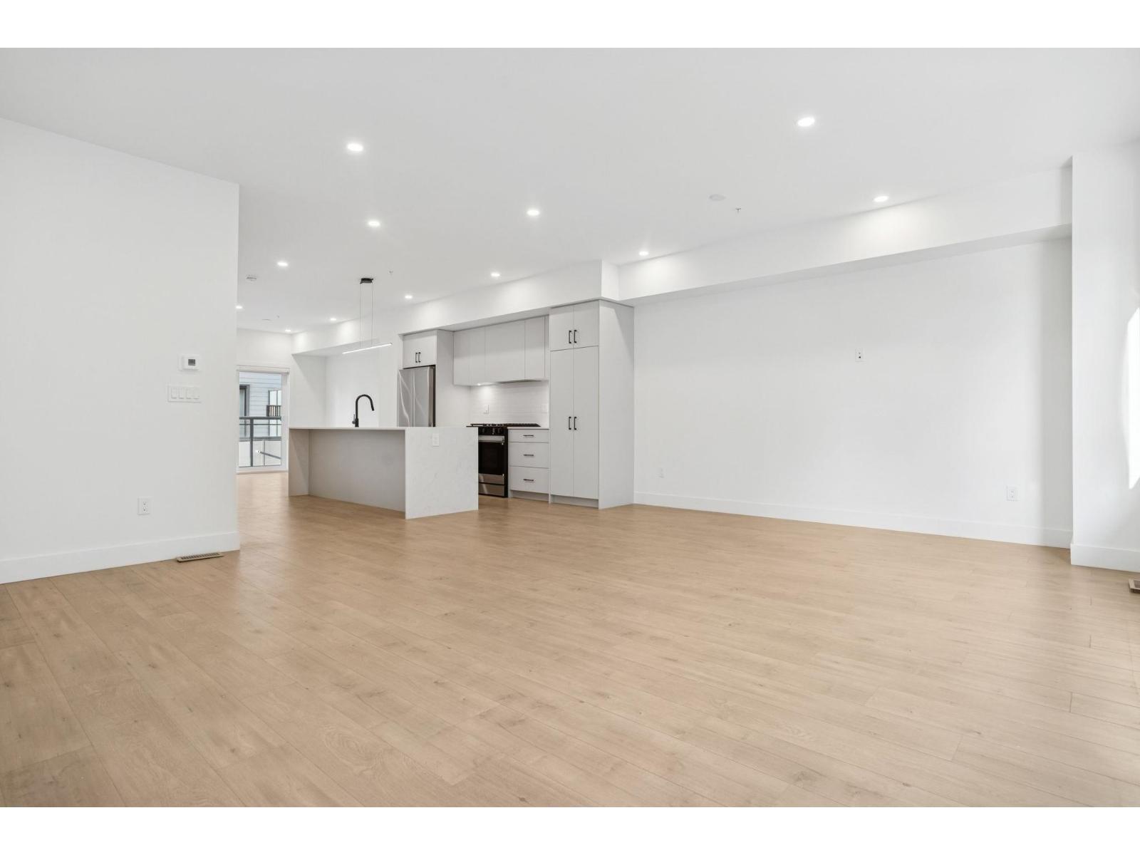 3 19667 55a Avenue, Langley, British Columbia V3A 3X1 - Photo 8 - R3071936