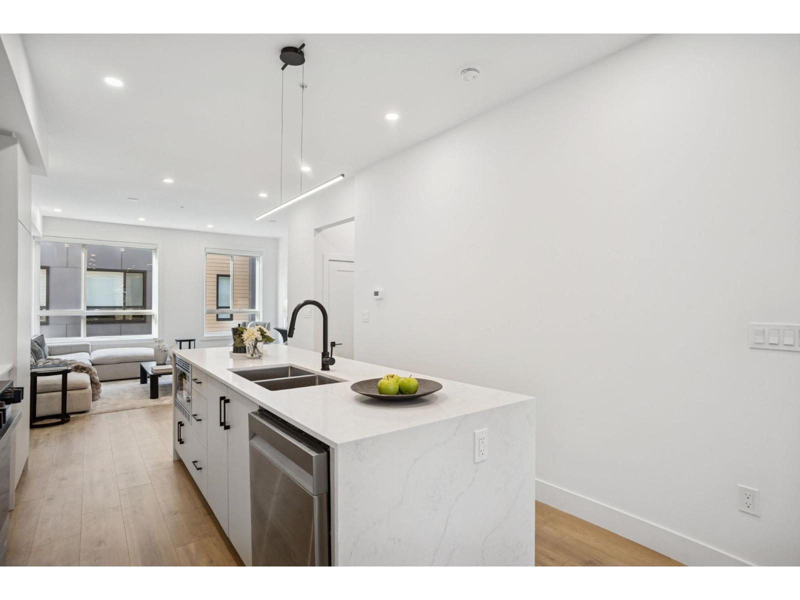 12 19667 55a Avenue, Langley, British Columbia  V3A 3X1 - Photo 10 - R3071946