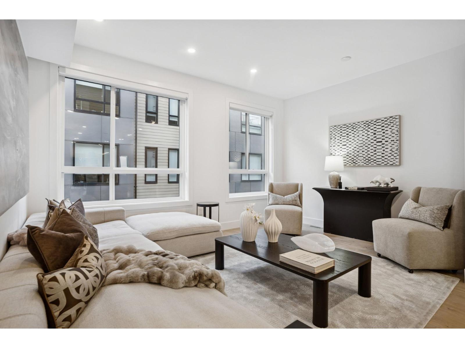 12 19667 55a Avenue, Langley, British Columbia  V3A 3X1 - Photo 2 - R3071946