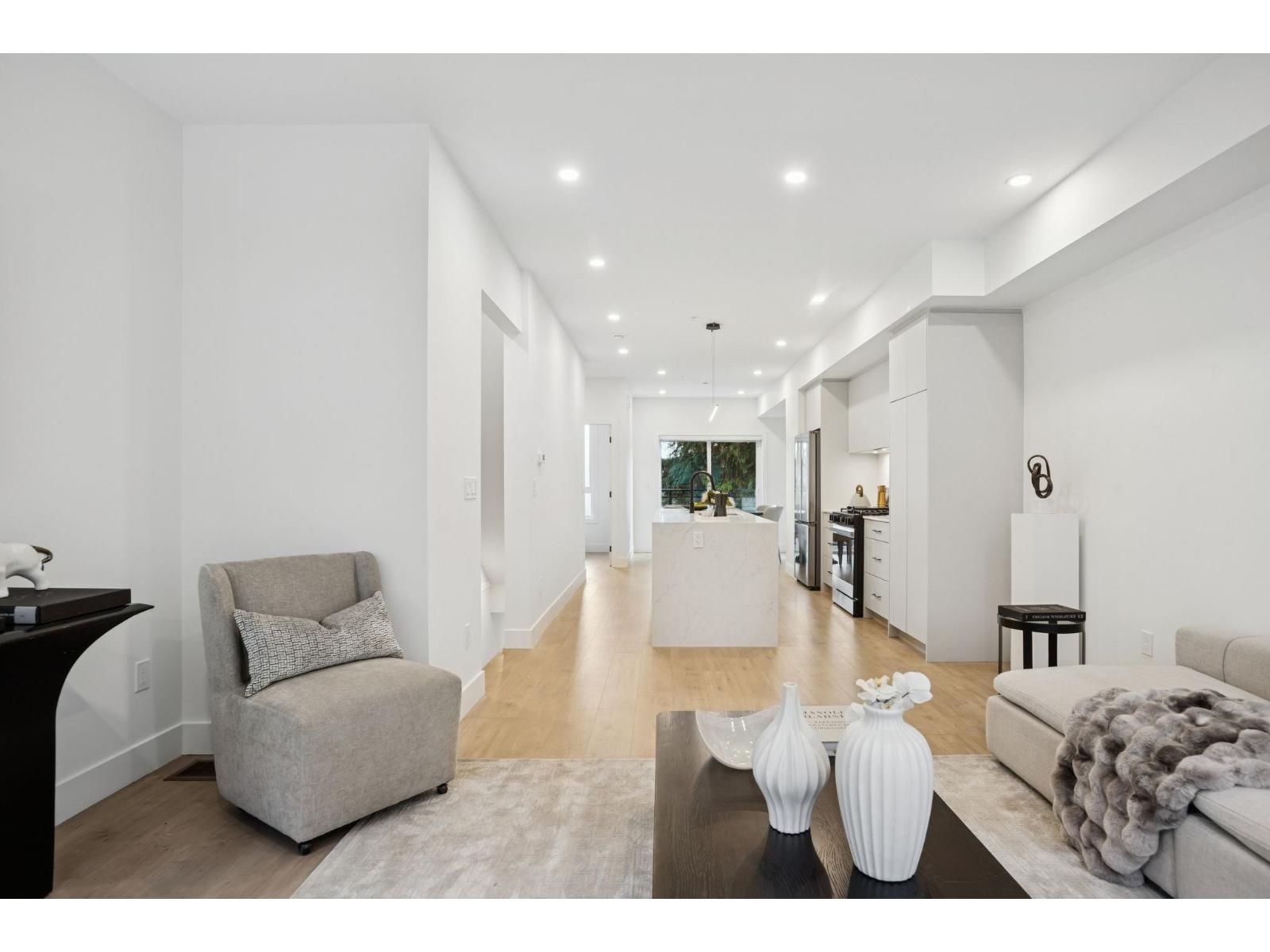 12 19667 55a Avenue, Langley, British Columbia  V3A 3X1 - Photo 4 - R3071946