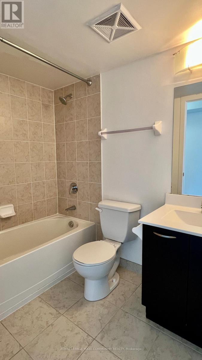 1628 - 38 Joe Shuster Way, Toronto, Ontario  M6K 0A5 - Photo 13 - W12598854