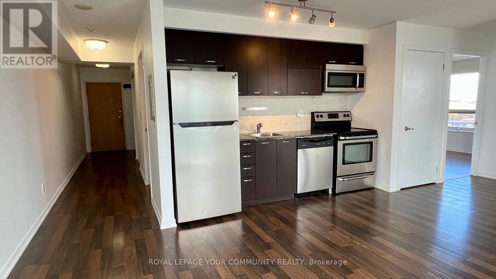 1628 - 38 Joe Shuster Way, Toronto, Ontario  M6K 0A5 - Photo 14 - W12598854