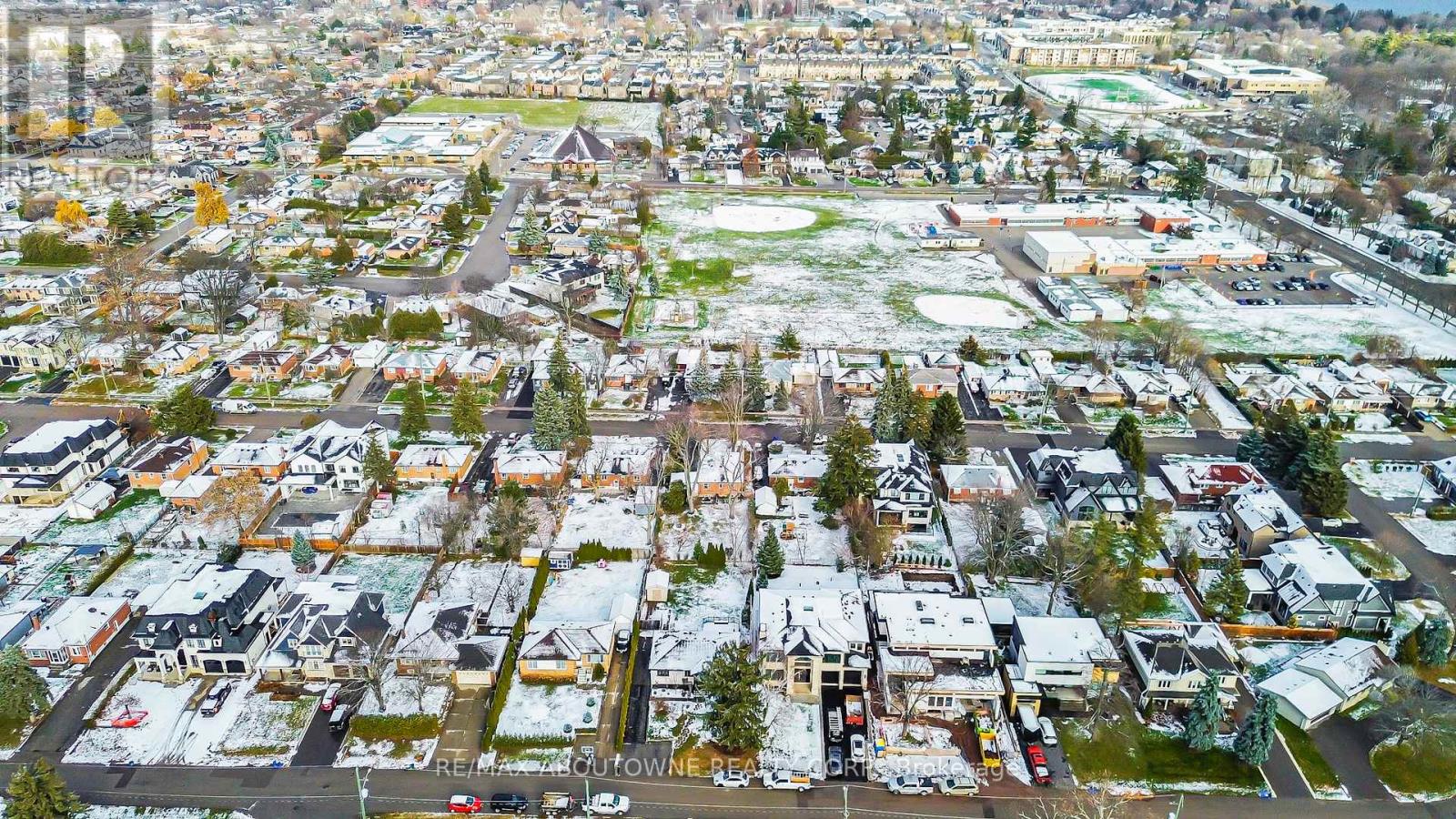 231 Woodale Avenue, Oakville, Ontario  L6K 2N3 - Photo 39 - W12598862