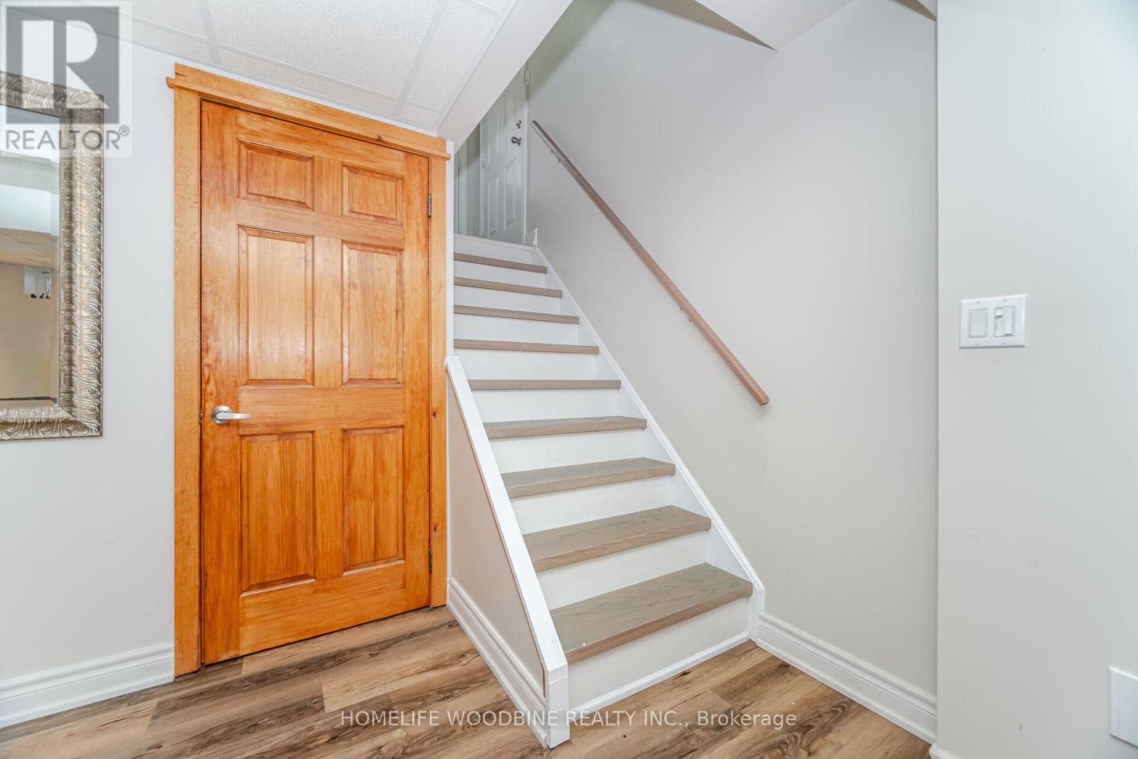 2546 Burnford Trail N, Mississauga, Ontario  L5M 5E3 - Photo 32 - W12598910