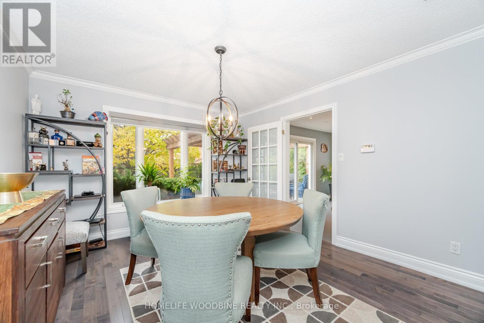 2546 Burnford Trail N, Mississauga, Ontario  L5M 5E3 - Photo 8 - W12598910