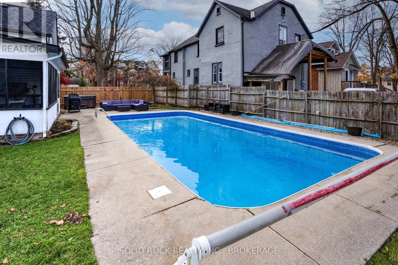 204 King Street W, Gananoque, Ontario  K7G 2G6 - Photo 36 - X12527948