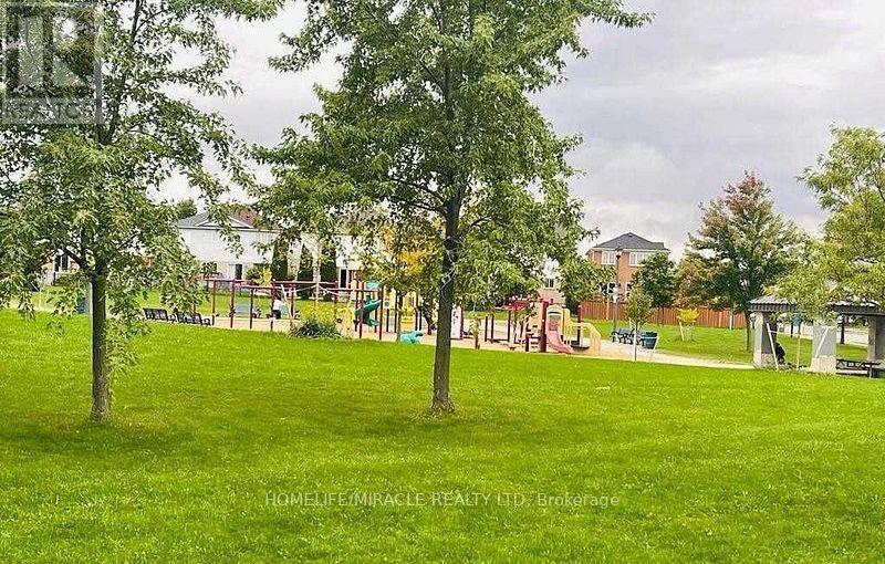 12 Willow Park Drive, Brampton, Ontario  L6R 2M9 - Photo 25 - W12596262