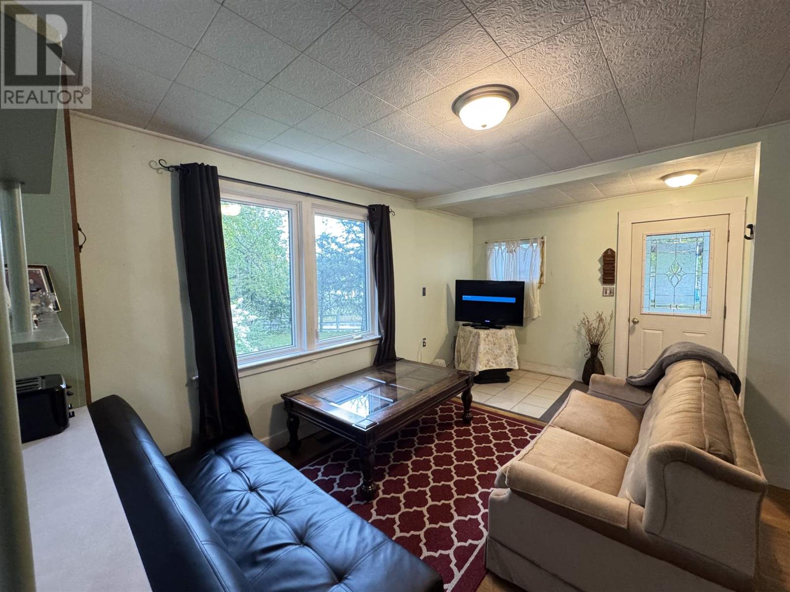 18 Hillcrest Ave, Wawa, Ontario P0S 1K0 - Photo 10 - SM252582