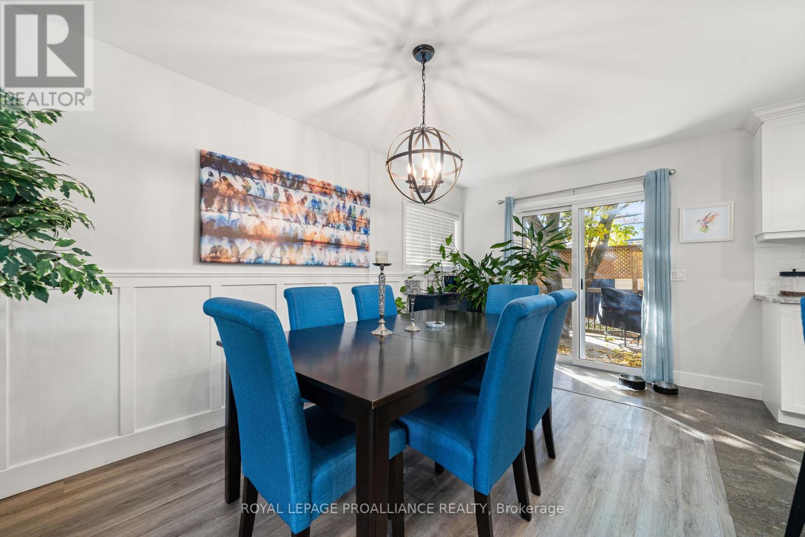 4 Kingsway Court, Belleville, Ontario  K8N 4P1 - Photo 11 - X12598990