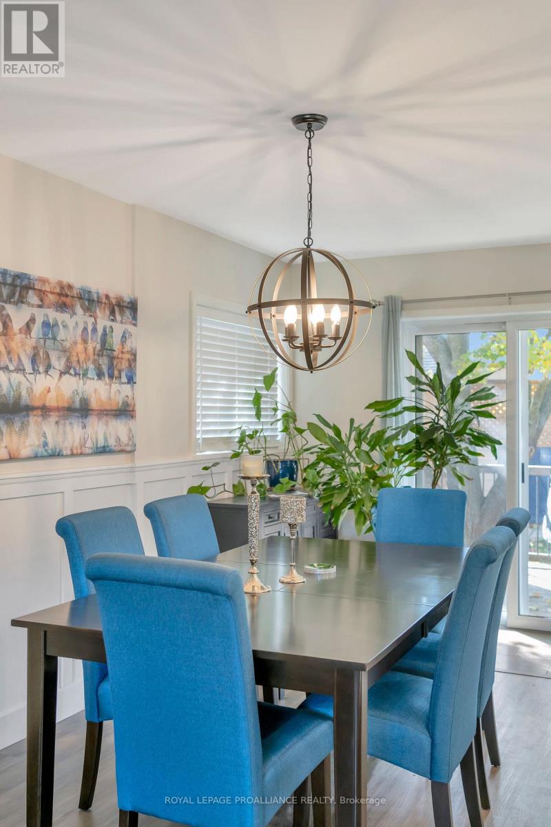 4 Kingsway Court, Belleville, Ontario  K8N 4P1 - Photo 12 - X12598990