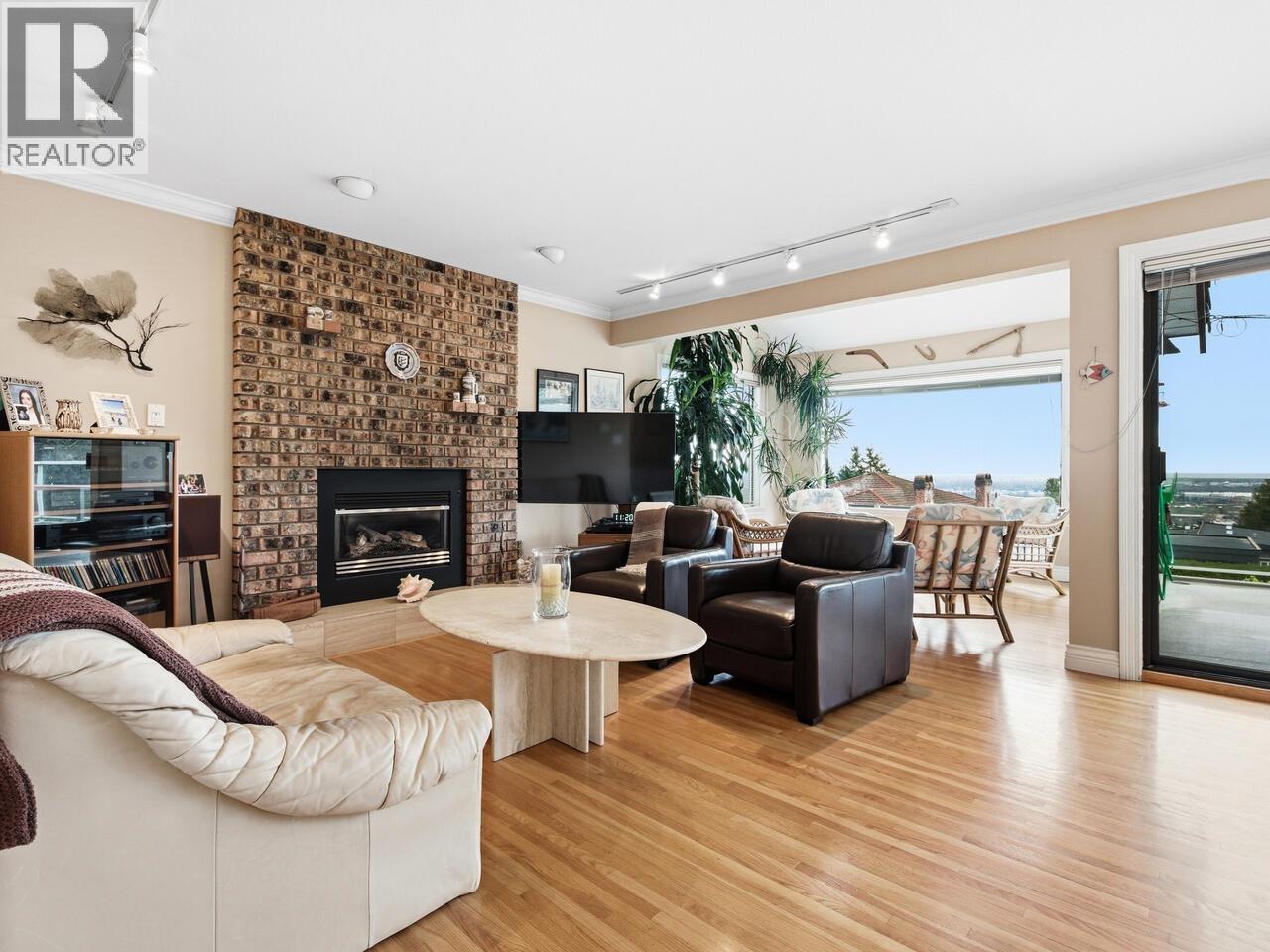 5104 Mckee Street, Burnaby, British Columbia  V5J 2T4 - Photo 16 - R3071865