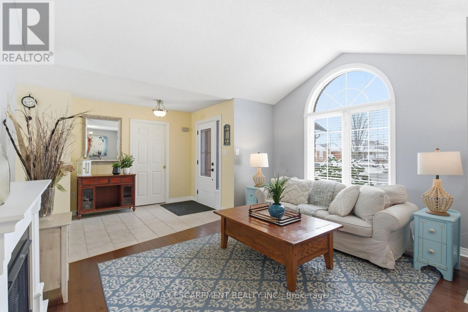 65 Thistlemoor Drive, Haldimand, Ontario  N3W 2K5 - Photo 10 - X12598840