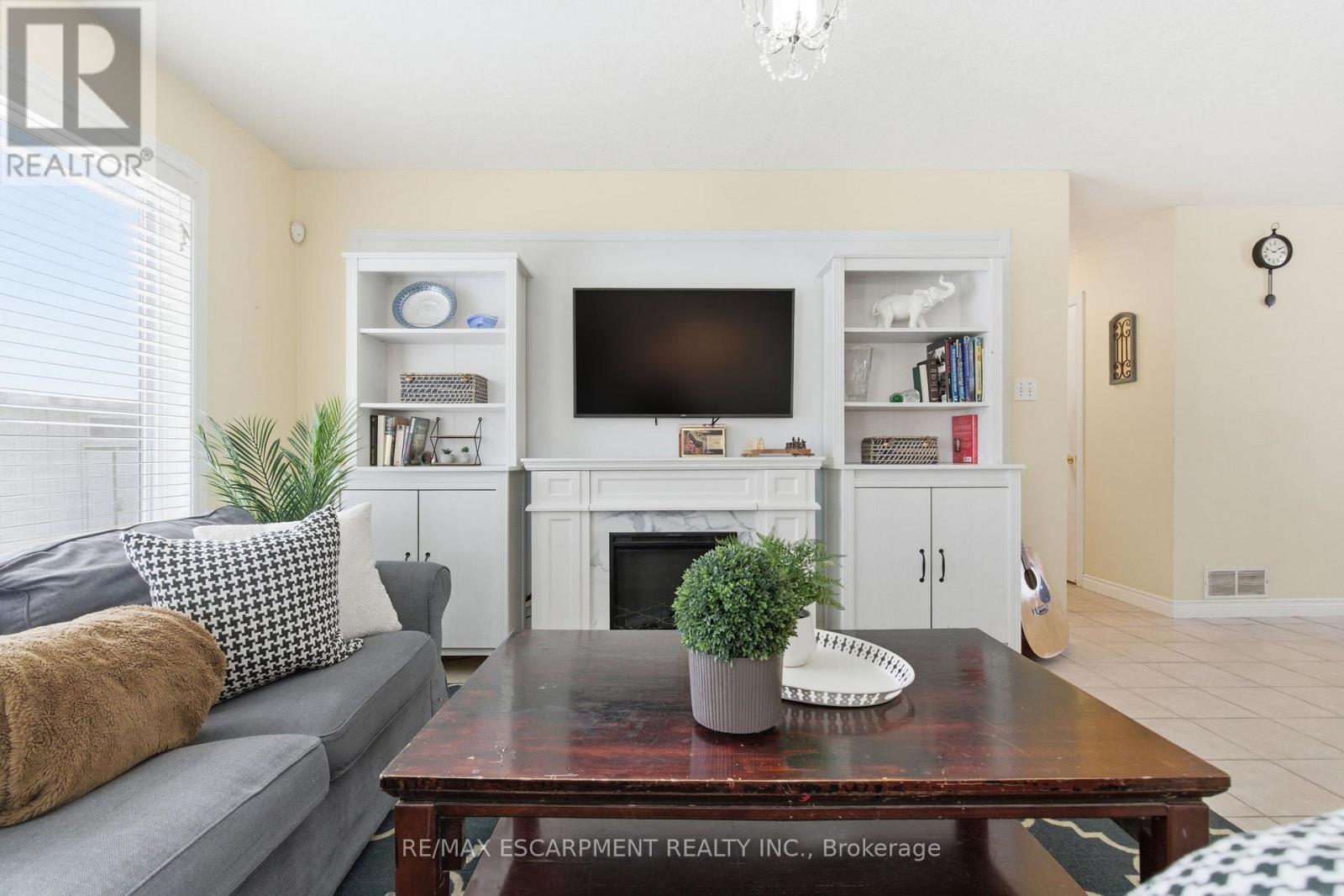 65 Thistlemoor Drive, Haldimand, Ontario  N3W 2K5 - Photo 18 - X12598840