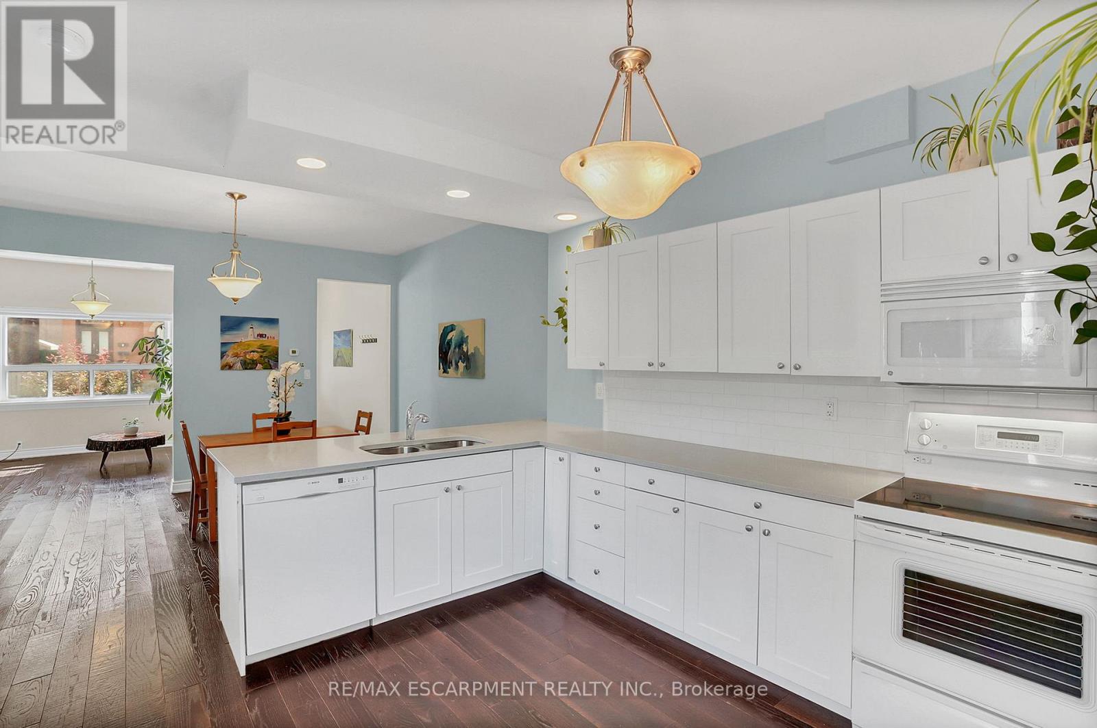 22 Liberty Street, Hamilton, Ontario  L8N 2N6 - Photo 11 - X12598842