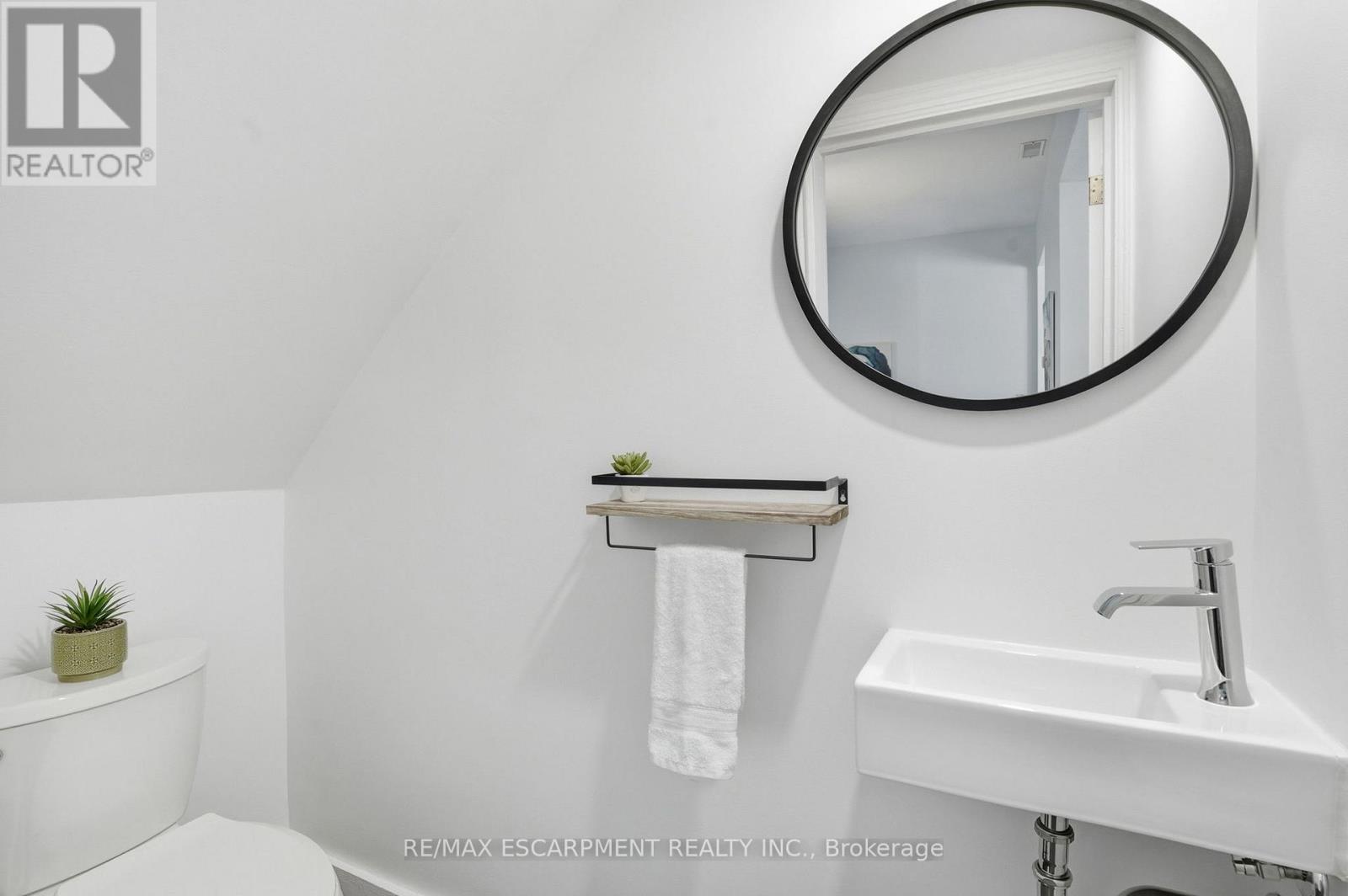 22 Liberty Street, Hamilton, Ontario  L8N 2N6 - Photo 19 - X12598842