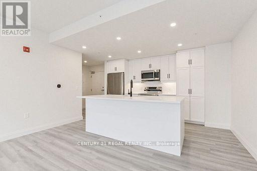 414 - 99b Farley Road, Centre Wellington, Ontario  N1M 0J9 - Photo 2 - X12598844