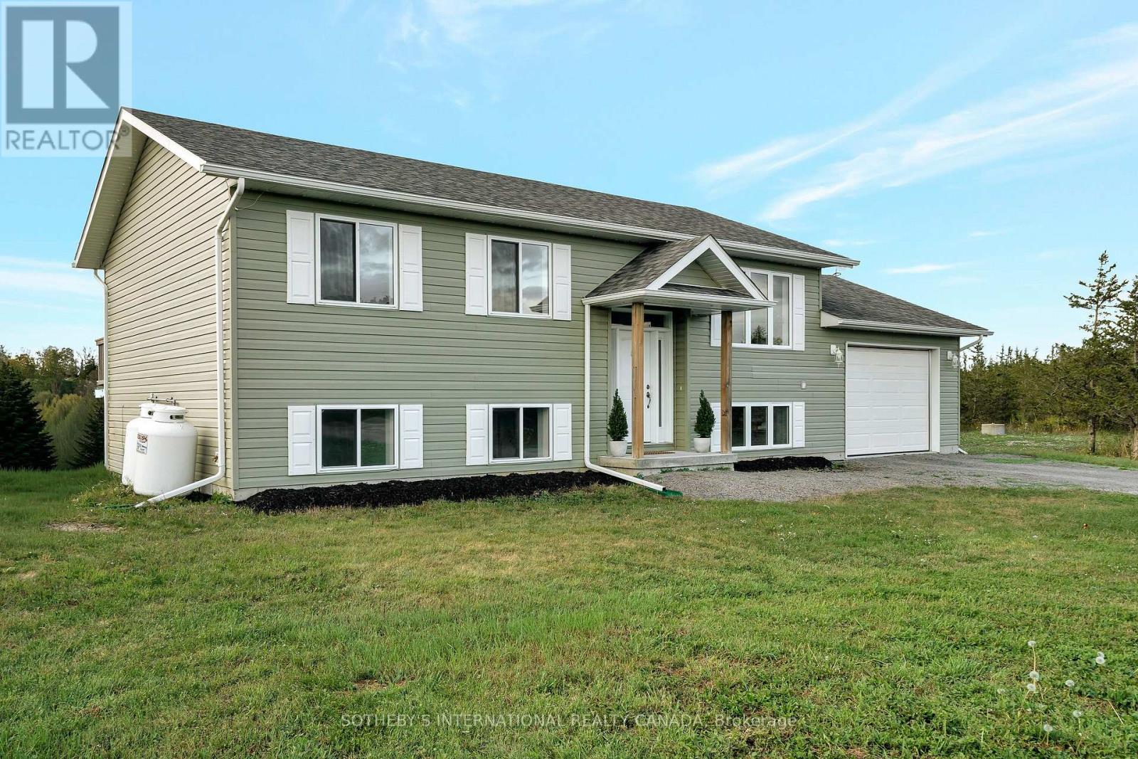 158 Old Milford Road, Prince Edward County, Ontario  K0K 2T0 - Photo 17 - X12598850