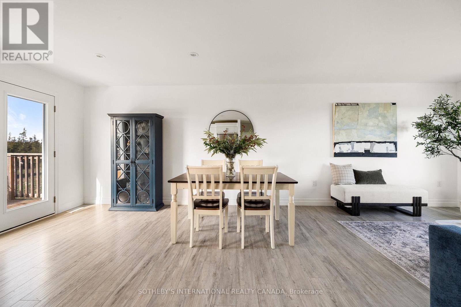 158 Old Milford Road, Prince Edward County, Ontario  K0K 2T0 - Photo 8 - X12598850