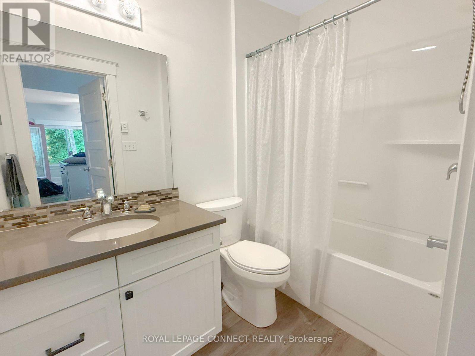 209 - 50 Hollow Lane, Prince Edward County, Ontario  K8N 4Z4 - Photo 20 - X12598896