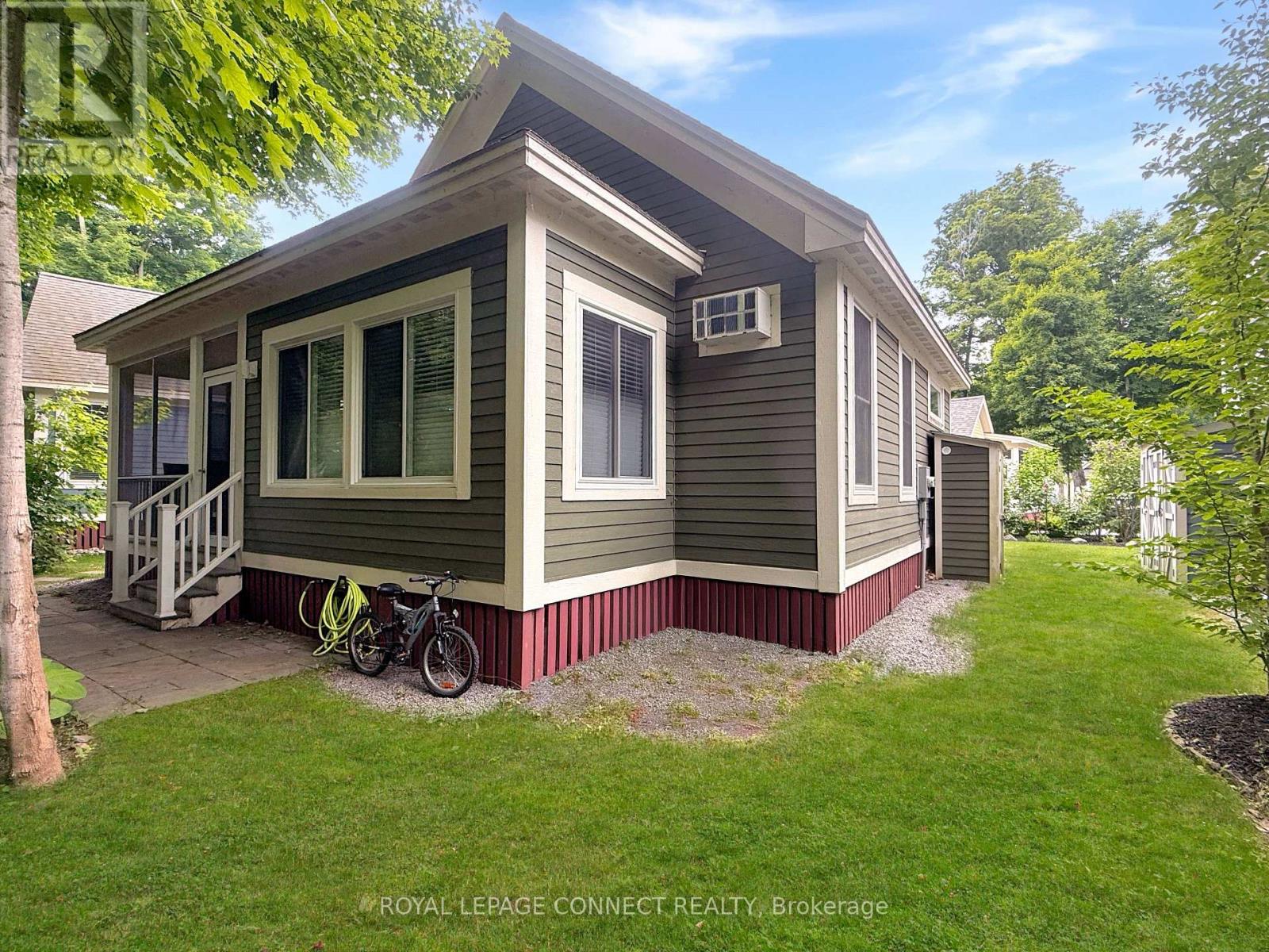 209 - 50 Hollow Lane, Prince Edward County, Ontario  K8N 4Z4 - Photo 6 - X12598896