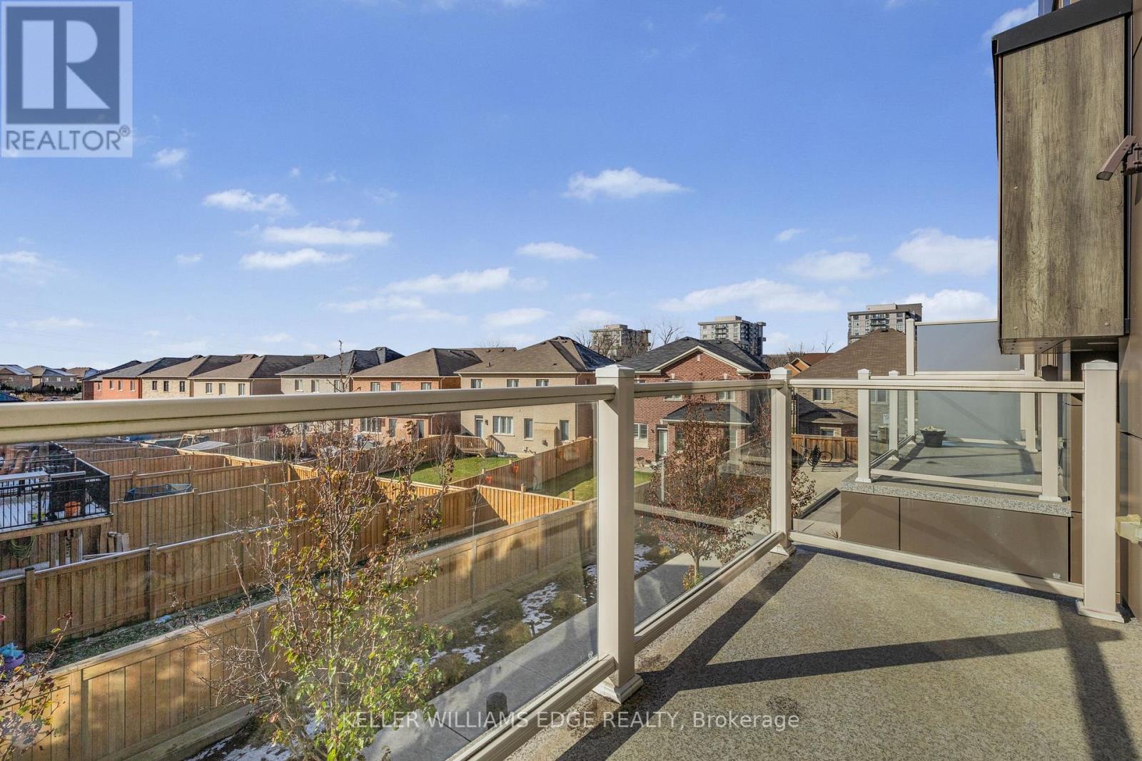 16 - 261 Skinner Road, Hamilton, Ontario  L8B 1W6 - Photo 4 - X12598918