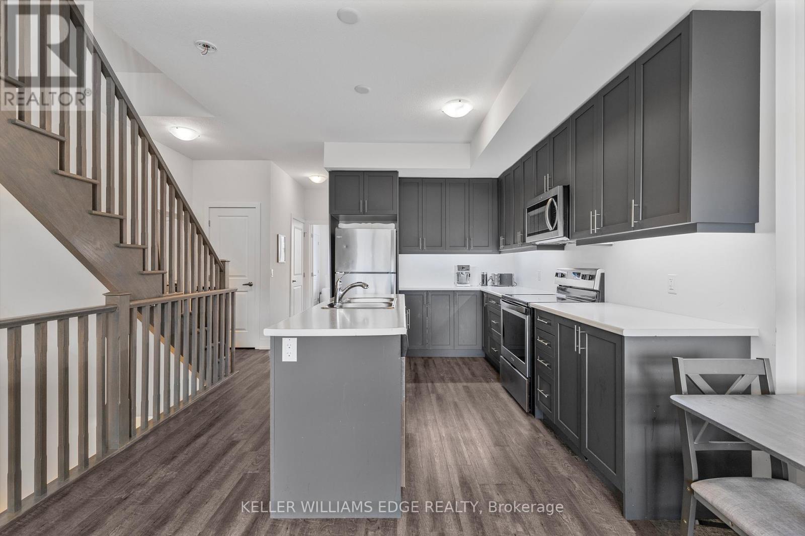 16 - 261 Skinner Road, Hamilton, Ontario  L8B 1W6 - Photo 9 - X12598918