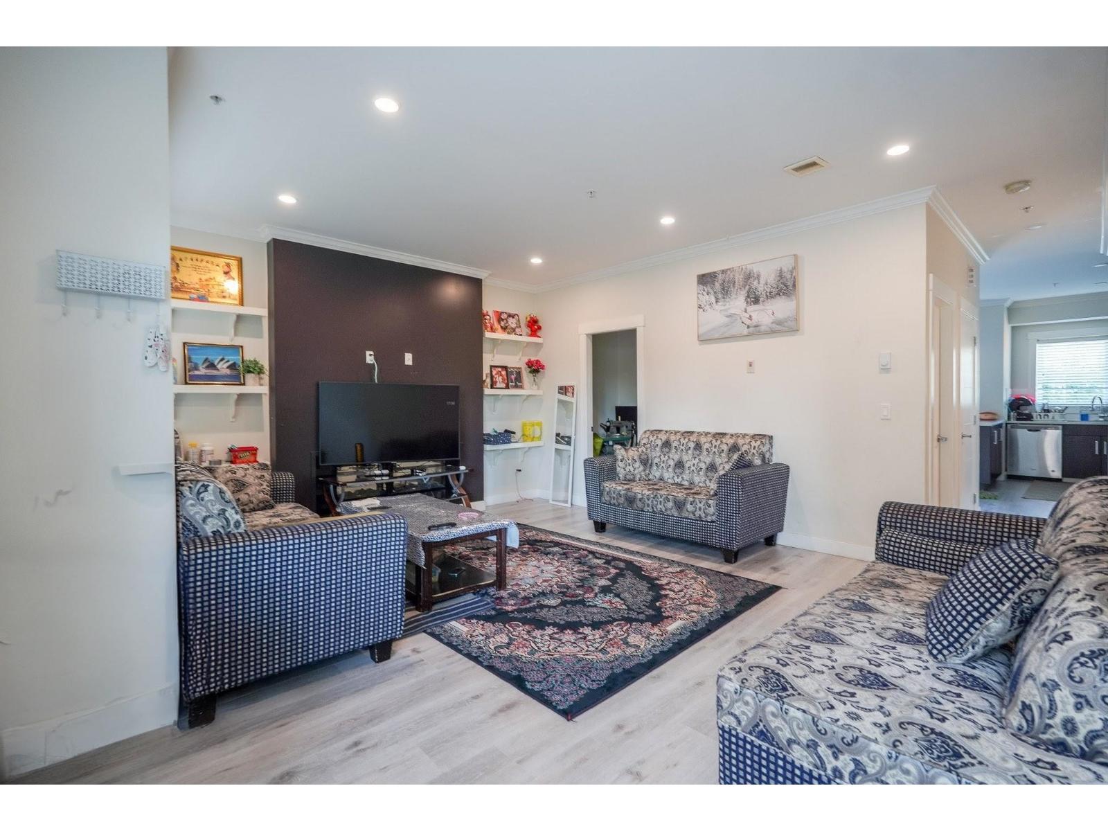 38 7247 140 Street, Surrey, British Columbia  V3W 1K8 - Photo 6 - R3071849