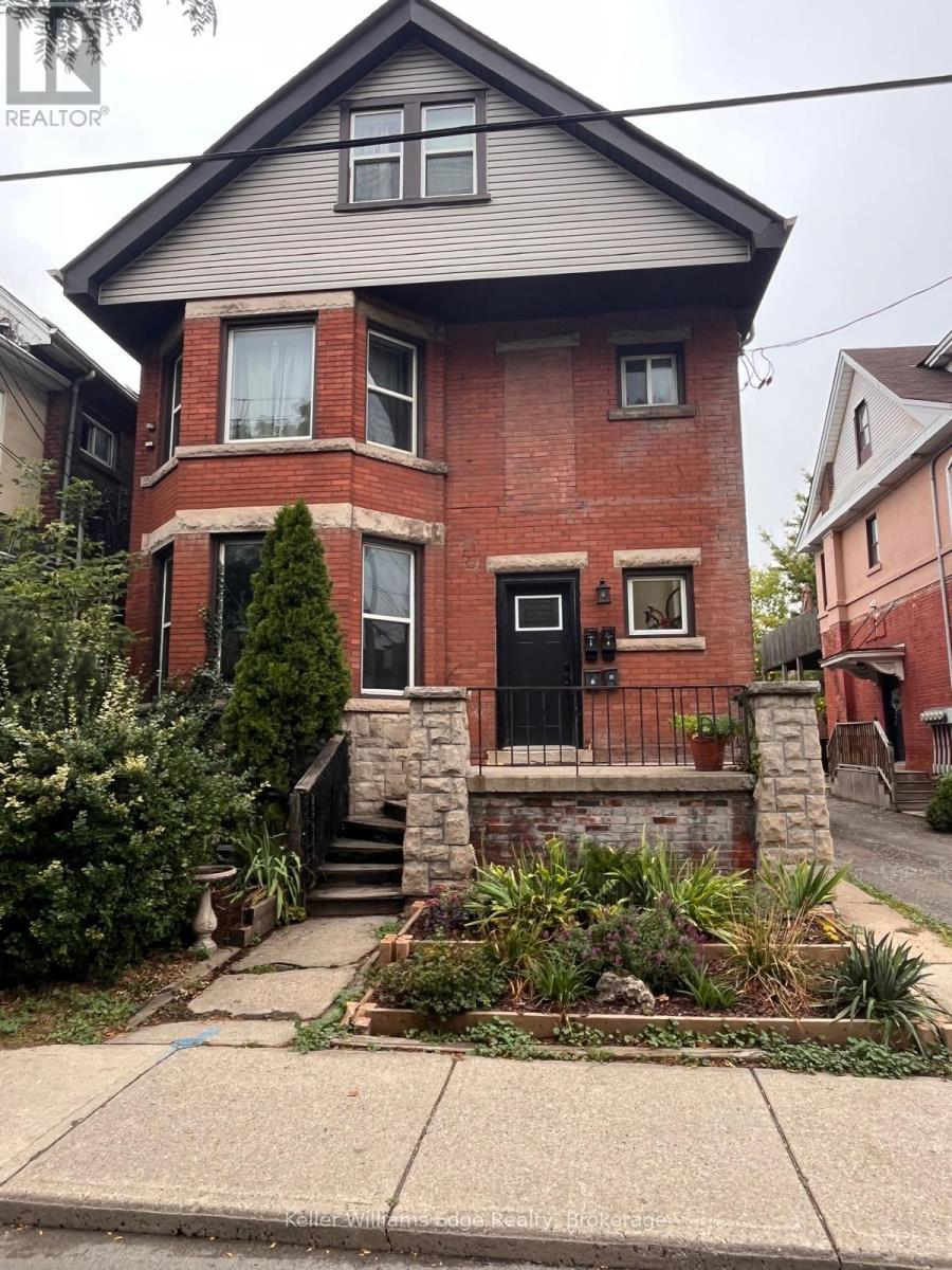 1 - 133 STINSON STREET, Hamilton, Ontario