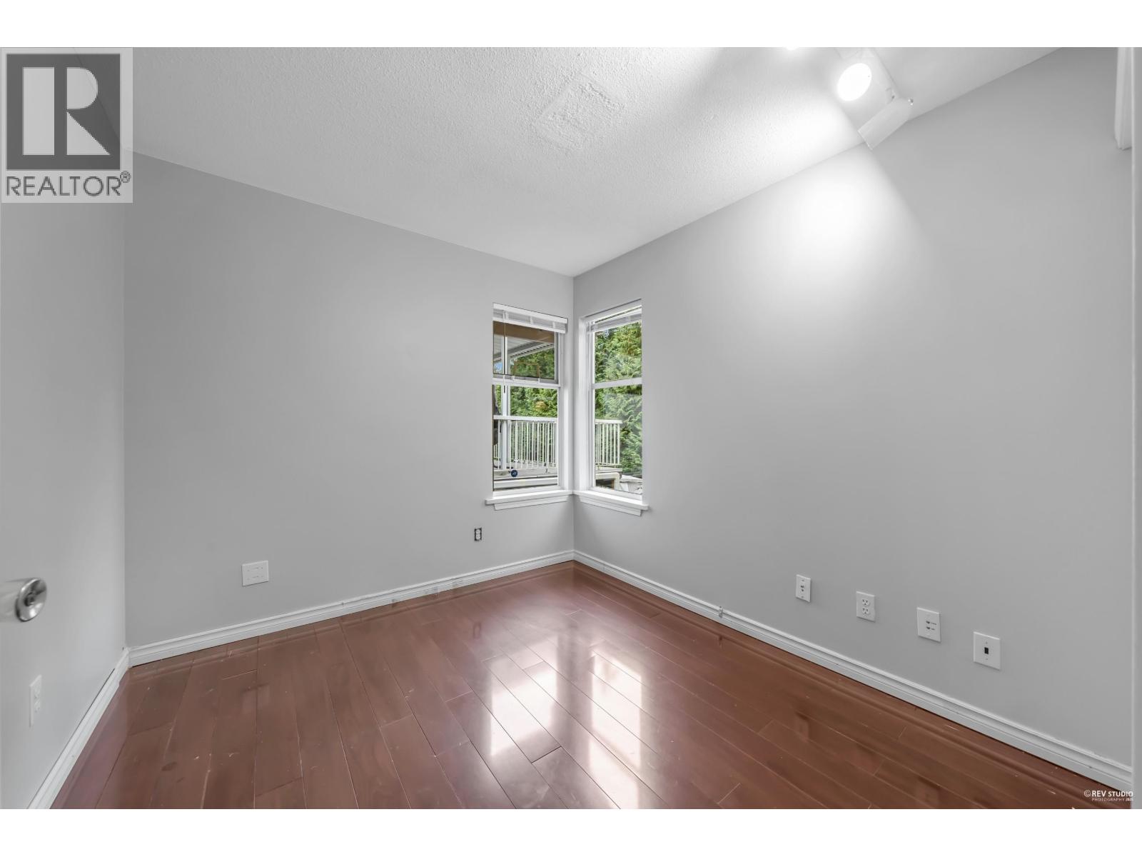 2806 Silverberry Court, Coquitlam, British Columbia  V3E 2S7 - Photo 14 - R3071797