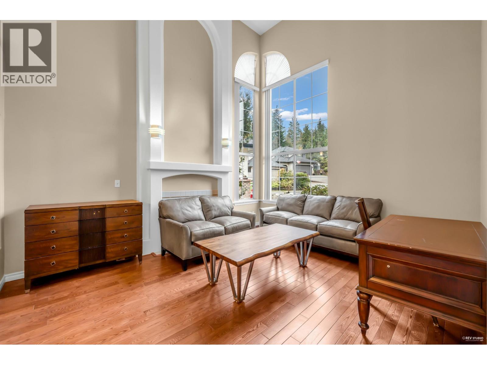 2806 Silverberry Court, Coquitlam, British Columbia  V3E 2S7 - Photo 2 - R3071797