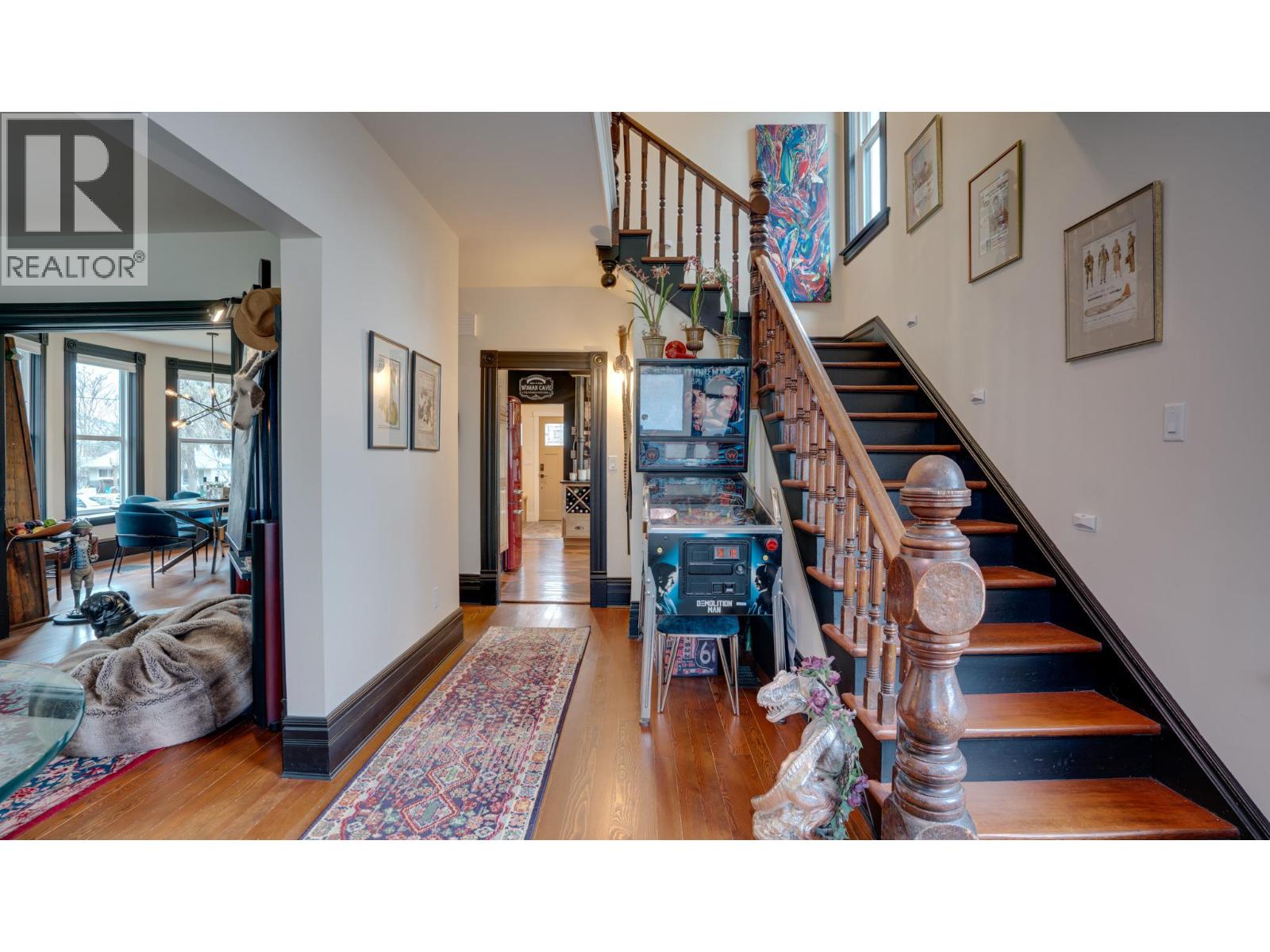 3102 Pleasant Valley Road, Vernon, British Columbia  V1T 4L3 - Photo 10 - 10370368