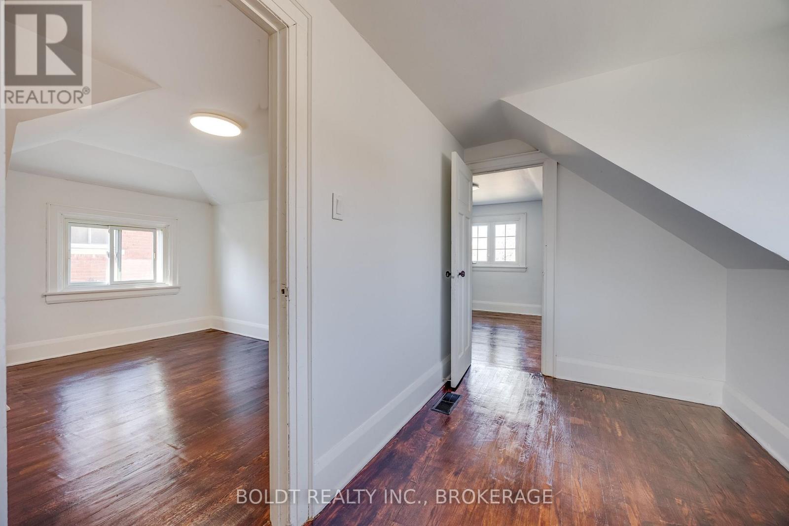 8 Chelsea Street, St. Catharines, Ontario  L2P 3B8 - Photo 19 - X12598960