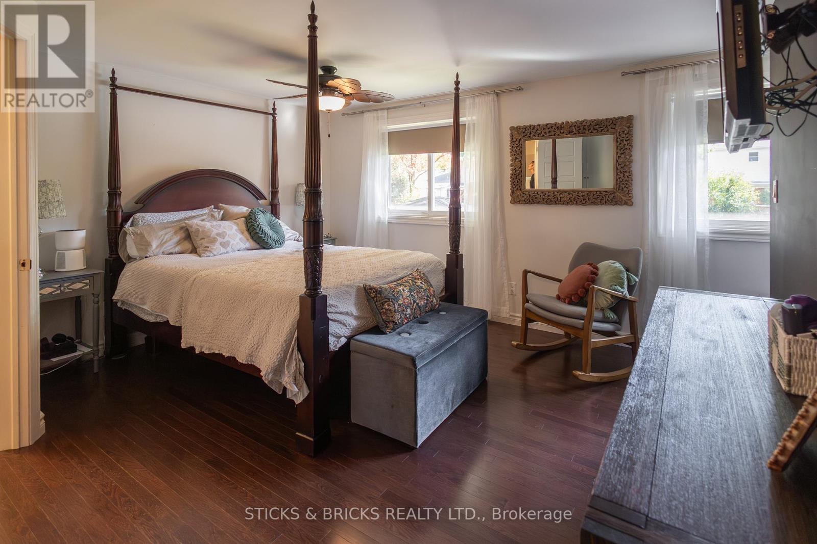 2530 Dorchester Road, Niagara Falls, Ontario  L2J 2Y8 - Photo 16 - X12598974