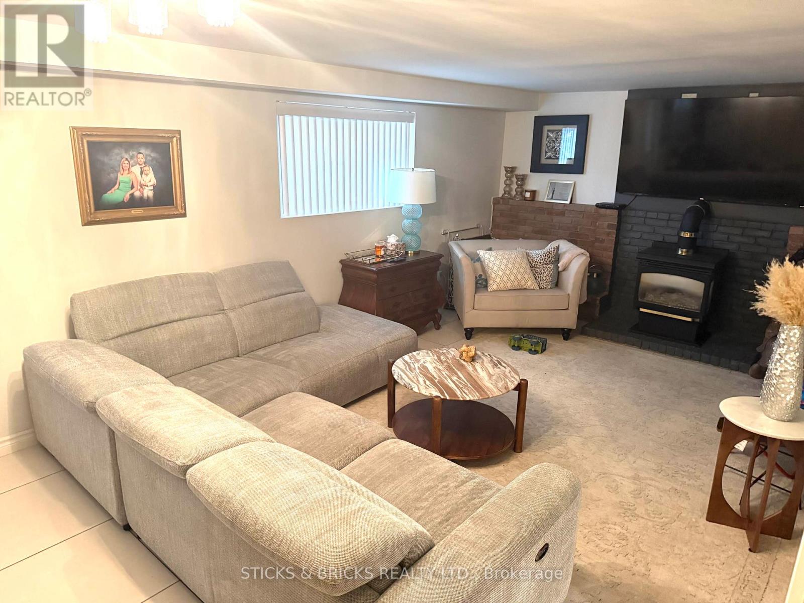 2530 Dorchester Road, Niagara Falls, Ontario  L2J 2Y8 - Photo 27 - X12598974