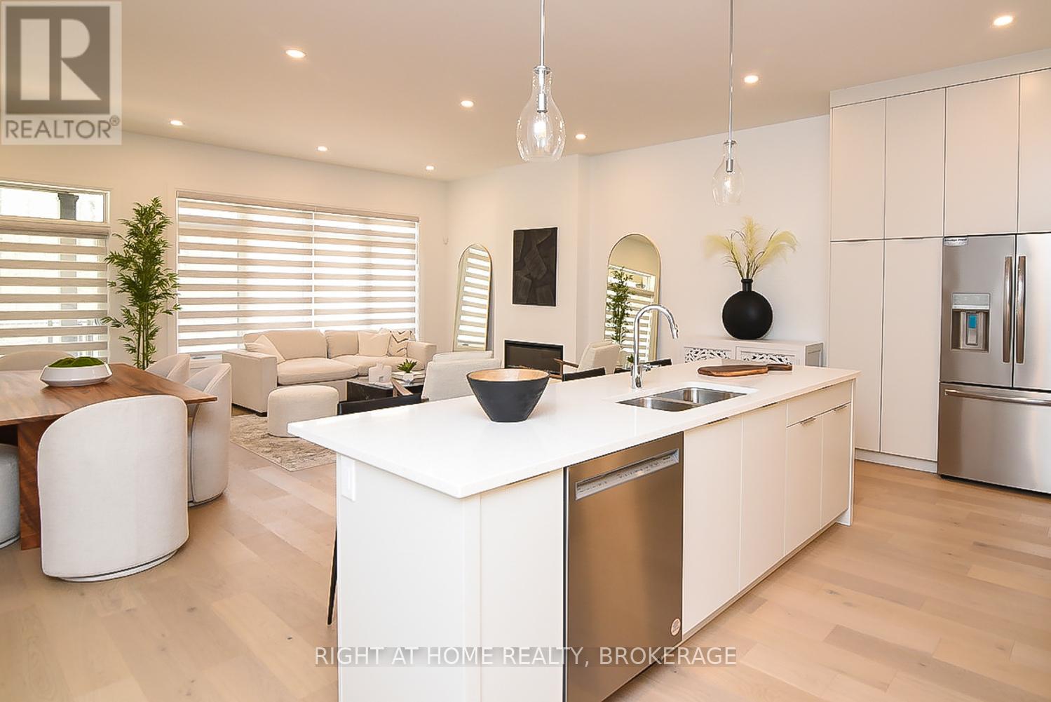 7 - 3318 Weinbrenner Road, Niagara Falls, Ontario  L2G 3S2 - Photo 12 - X12599006