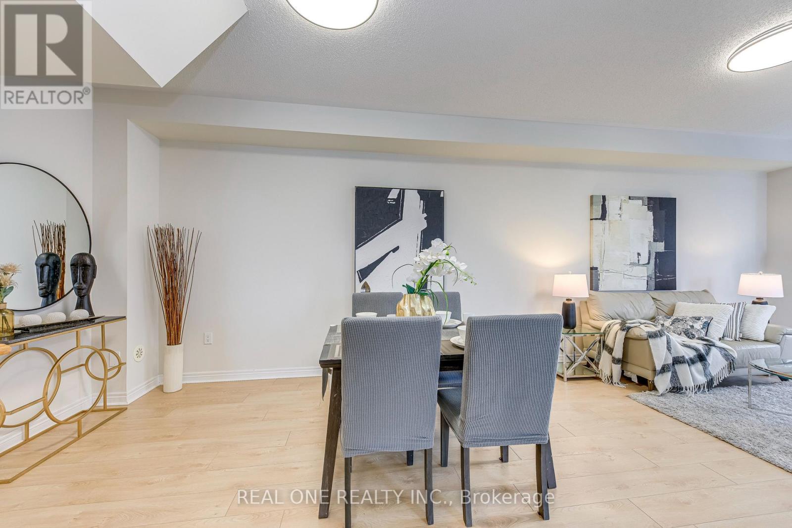 75 - 2435 Greenwich Drive, Oakville, Ontario  L6M 0S4 - Photo 9 - W12582054