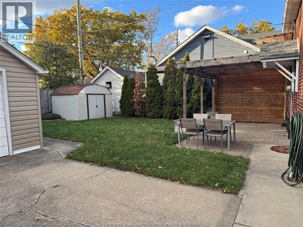 1807 Hickory, Windsor, Ontario  N8W 3X3 - Photo 20 - 25031116