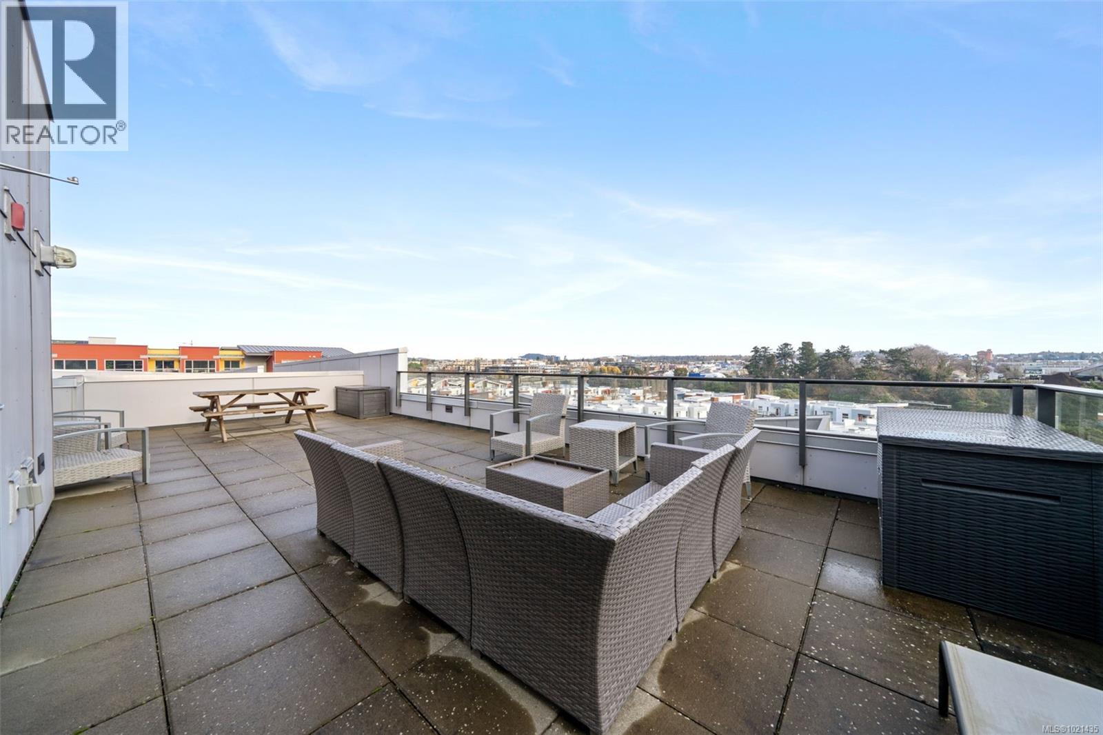 404 767 Tyee Rd, Victoria, British Columbia V9A 0G5 - Photo 20 - 1021435