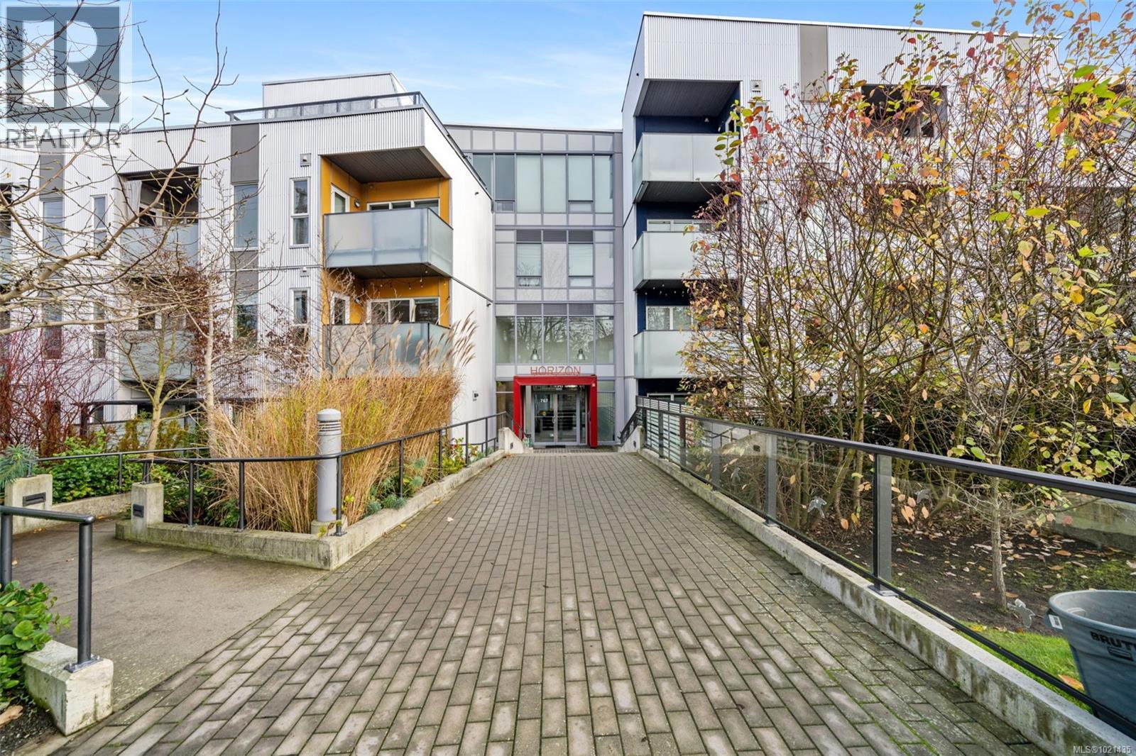 404 767 Tyee Rd, Victoria, British Columbia V9A 0G5 - Photo 30 - 1021435