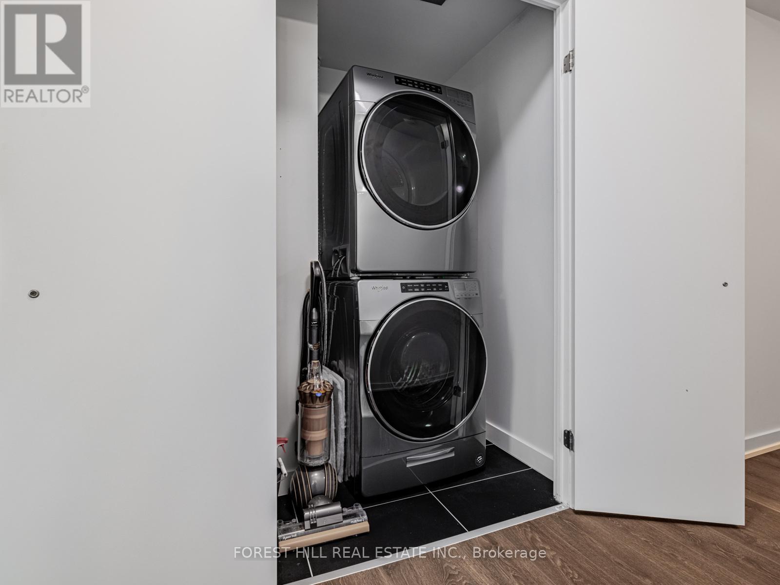 1202 - 609 Avenue Road, Toronto, Ontario  M4V 2K3 - Photo 21 - C12598968