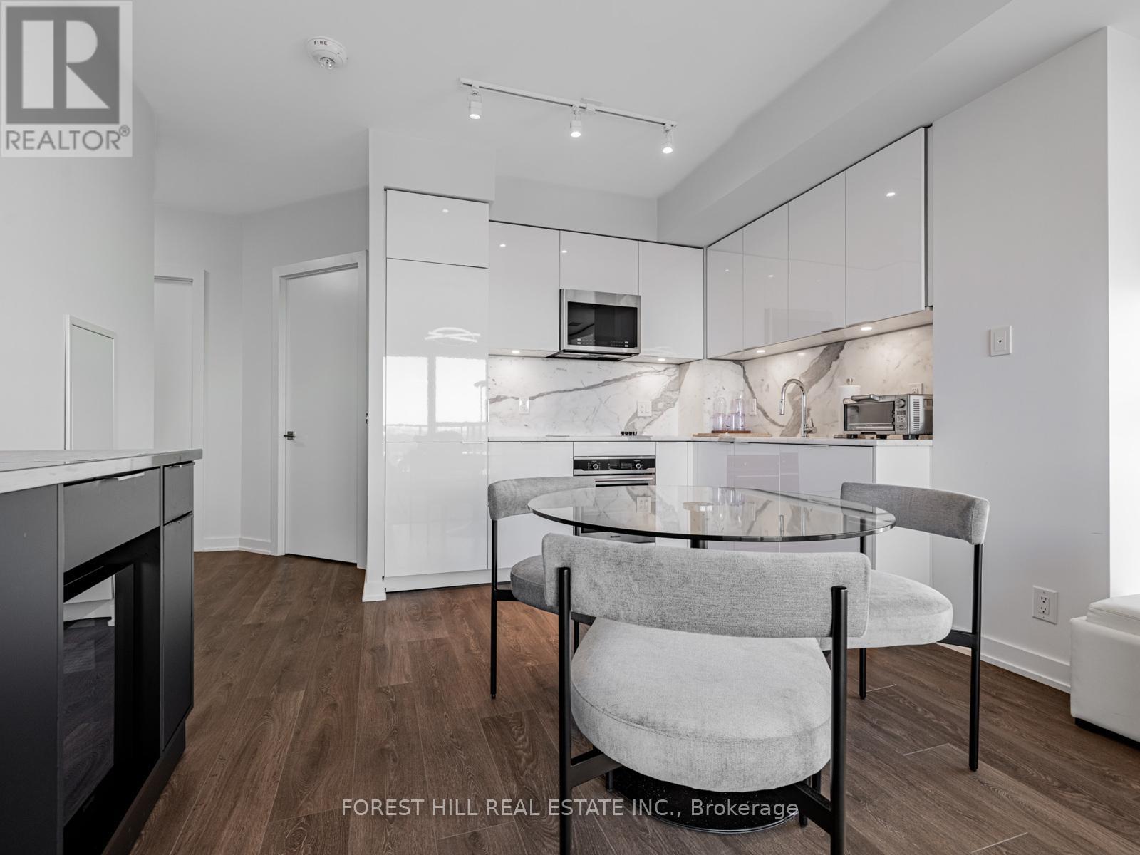 1202 - 609 Avenue Road, Toronto, Ontario  M4V 2K3 - Photo 9 - C12598968