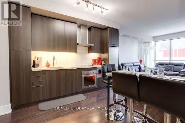 2106 - 300 Front Street W, Toronto, Ontario  M5V 0E9 - Photo 11 - C12599026